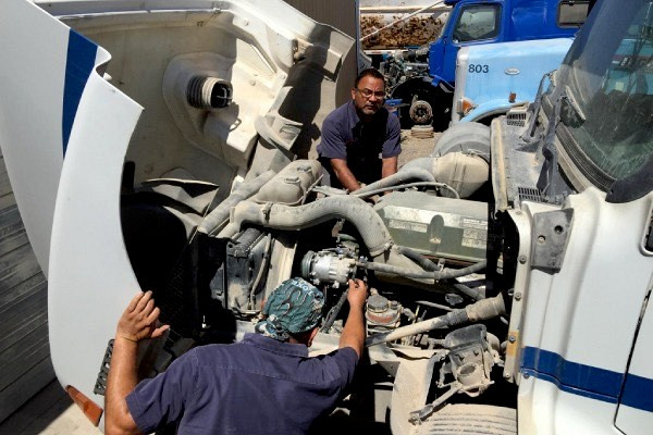 allan-truck-service-img