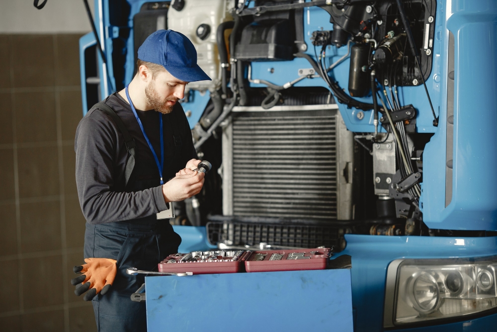 Truck Services in Toyah, Texas